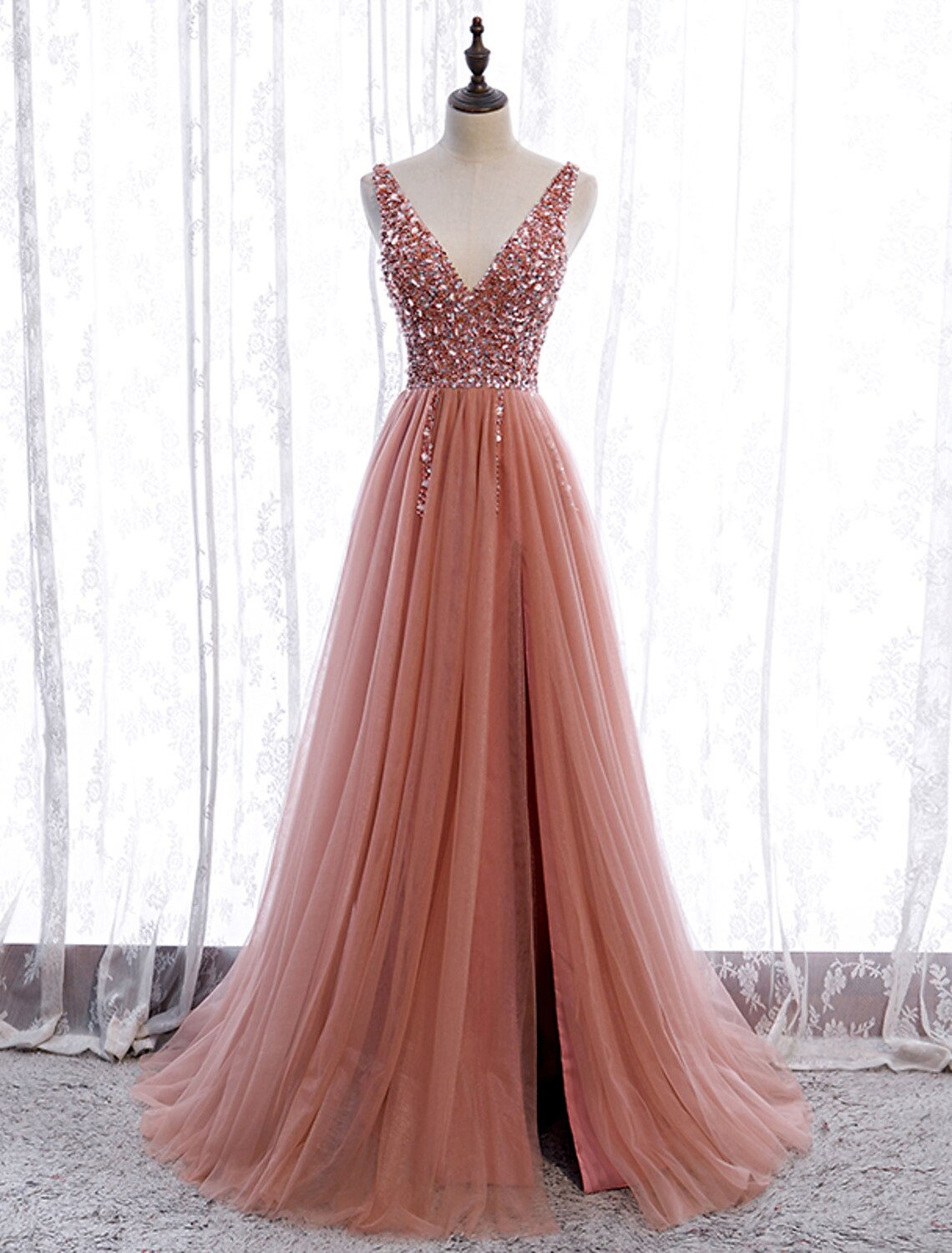 A-Linie Ballkleider Elegantes Kleid Hochzeitsgast Partykleidung Hofschleppe Ärmellos V-Ausschnitt Polyester mit Perlenstickerei